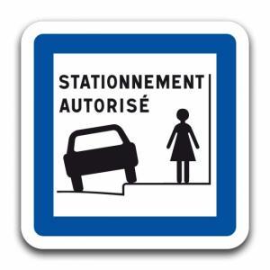 Stationnement autorisé sur le côté droit